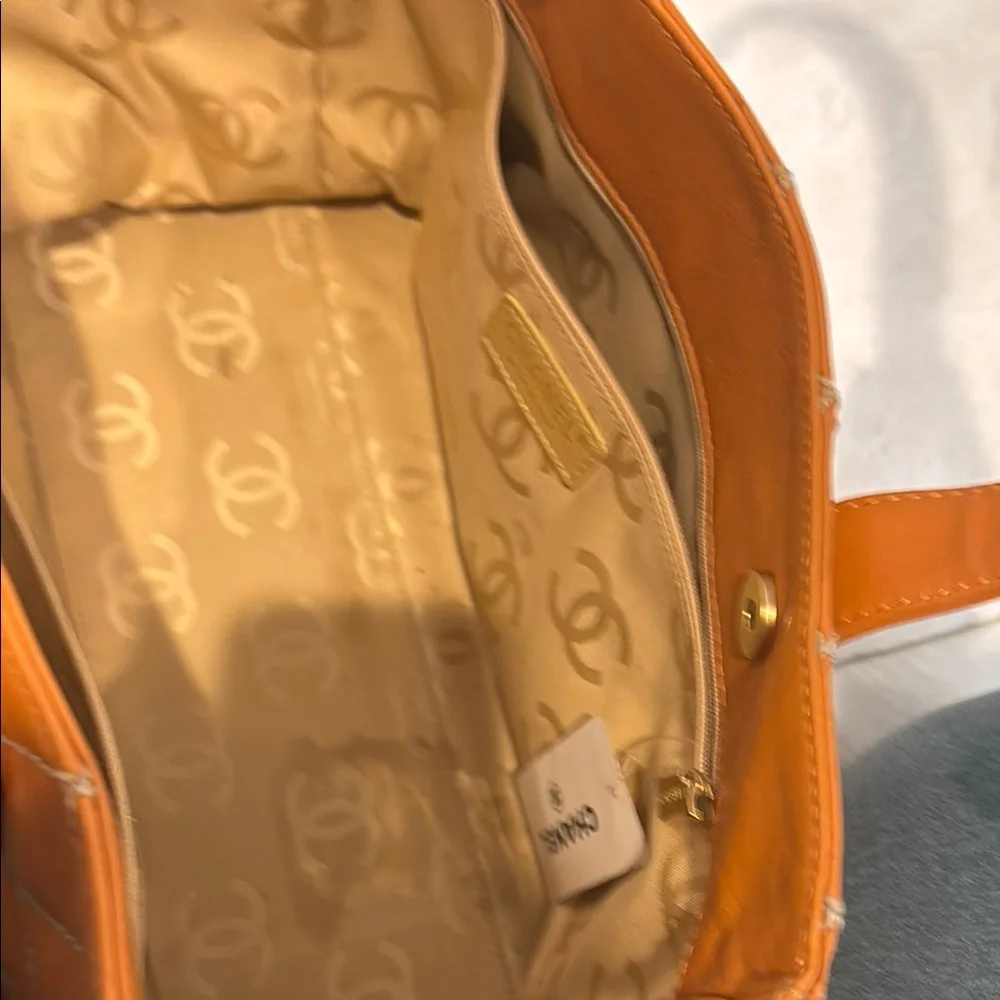 Chanel Tan Quilted Leather Tote Bag - Picture 4 of 10